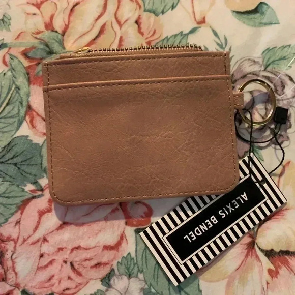 Card/ Id holder - Picture 2 of 3